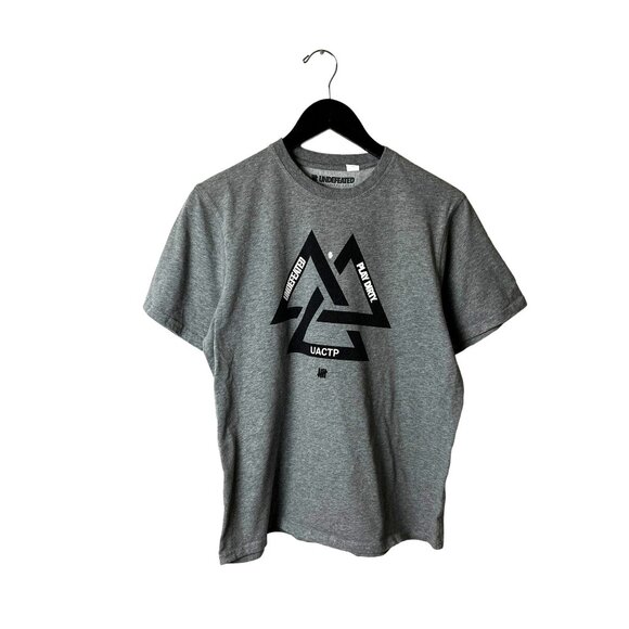 Undefeated Play DIrty UACTP Small S T Shirt Gray Graphic Tee - Picture 2 of 14